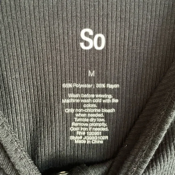 SO Black Rib Knit Dress - Picture 4 of 4